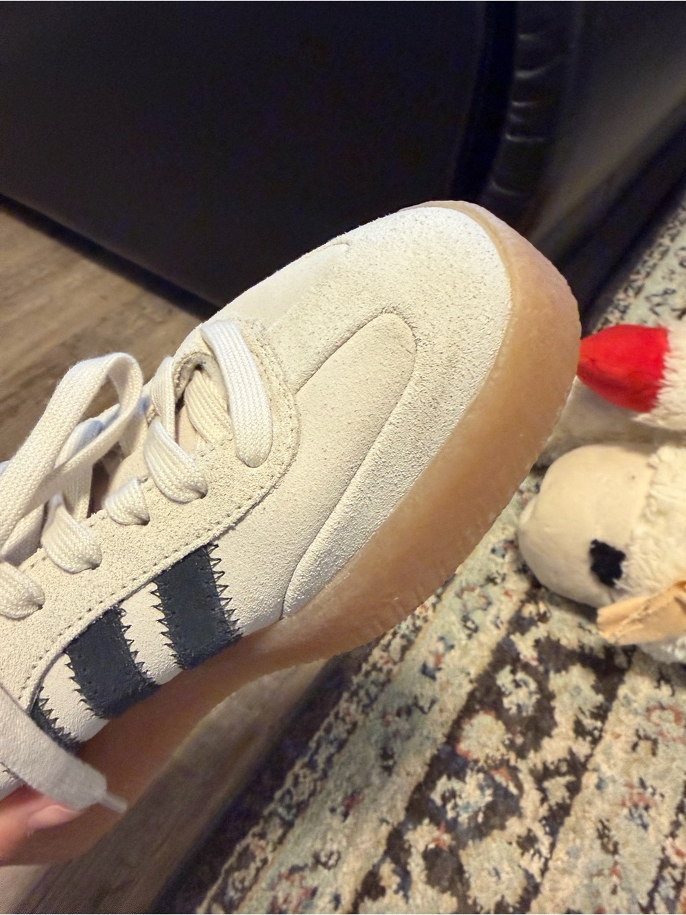 Cream adidas sambas - Picture 7 of 10